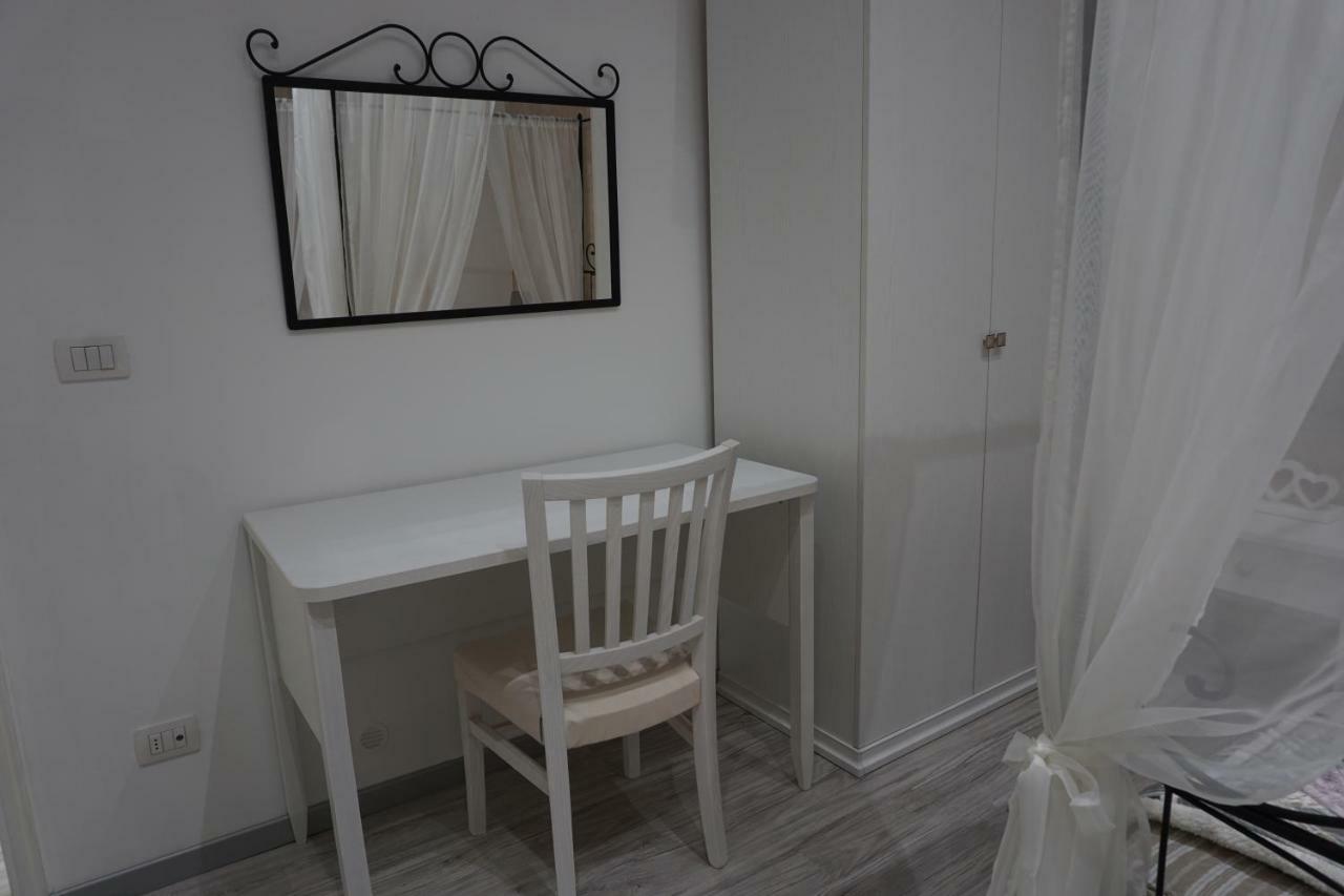 モンテローニ・ディ・レッチェ Mattandre Bed & Breakfast エクステリア 写真